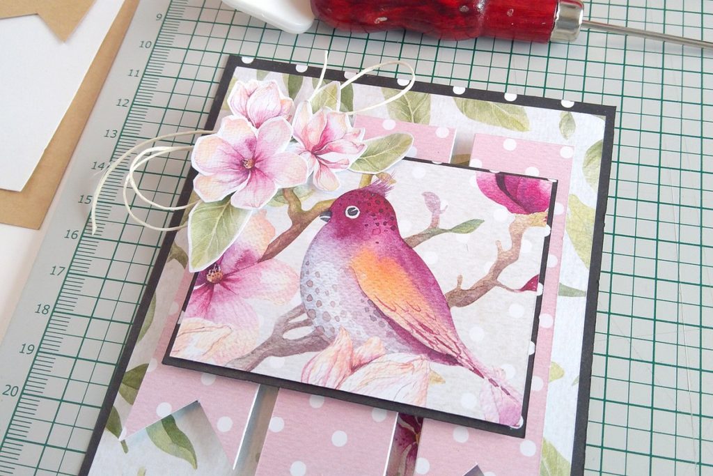 kartka scrap z ptaszkiem