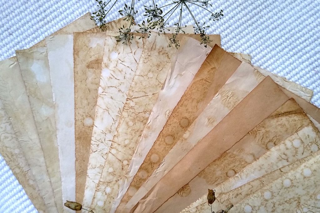 papiery farbowane ręcznie